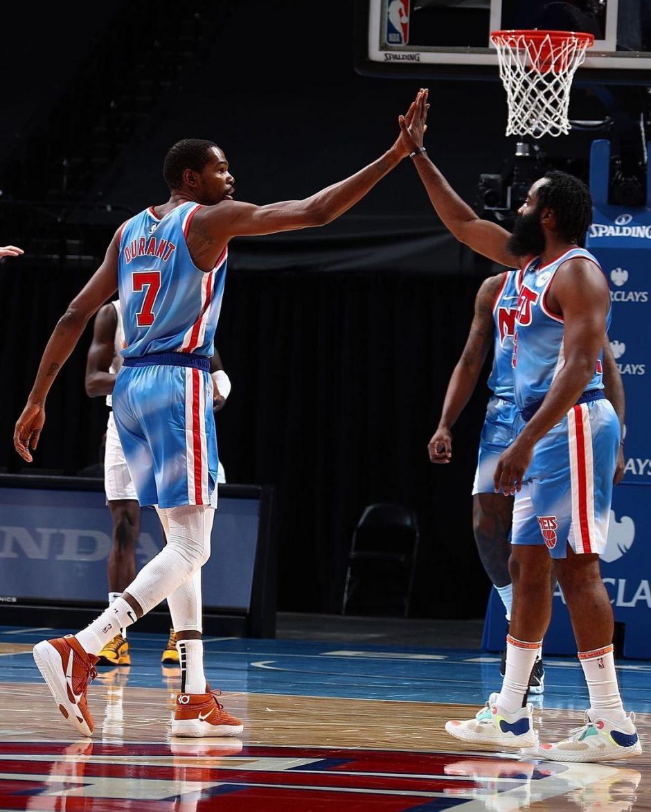 叙事包围 叙事包围