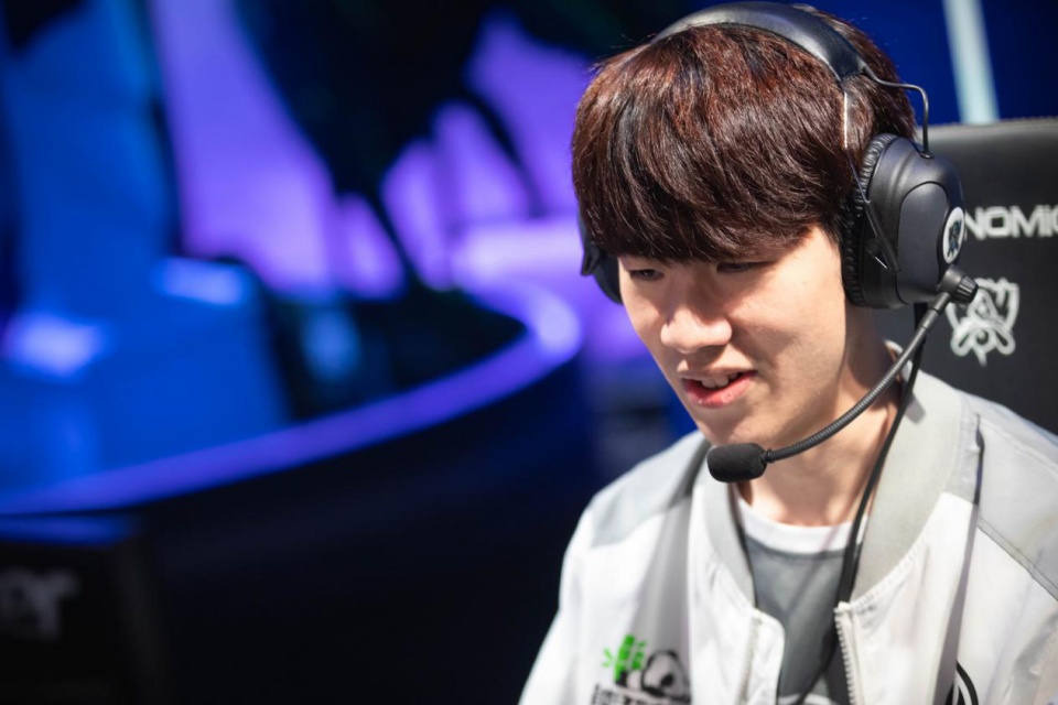 哪怕没有屡 哪怕没有屡